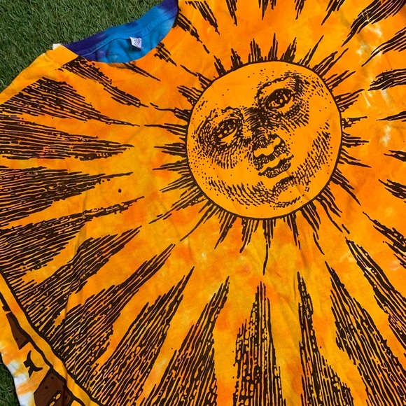 Sun and Moon Liquid Blue T-shirt - Picture 3 of 7